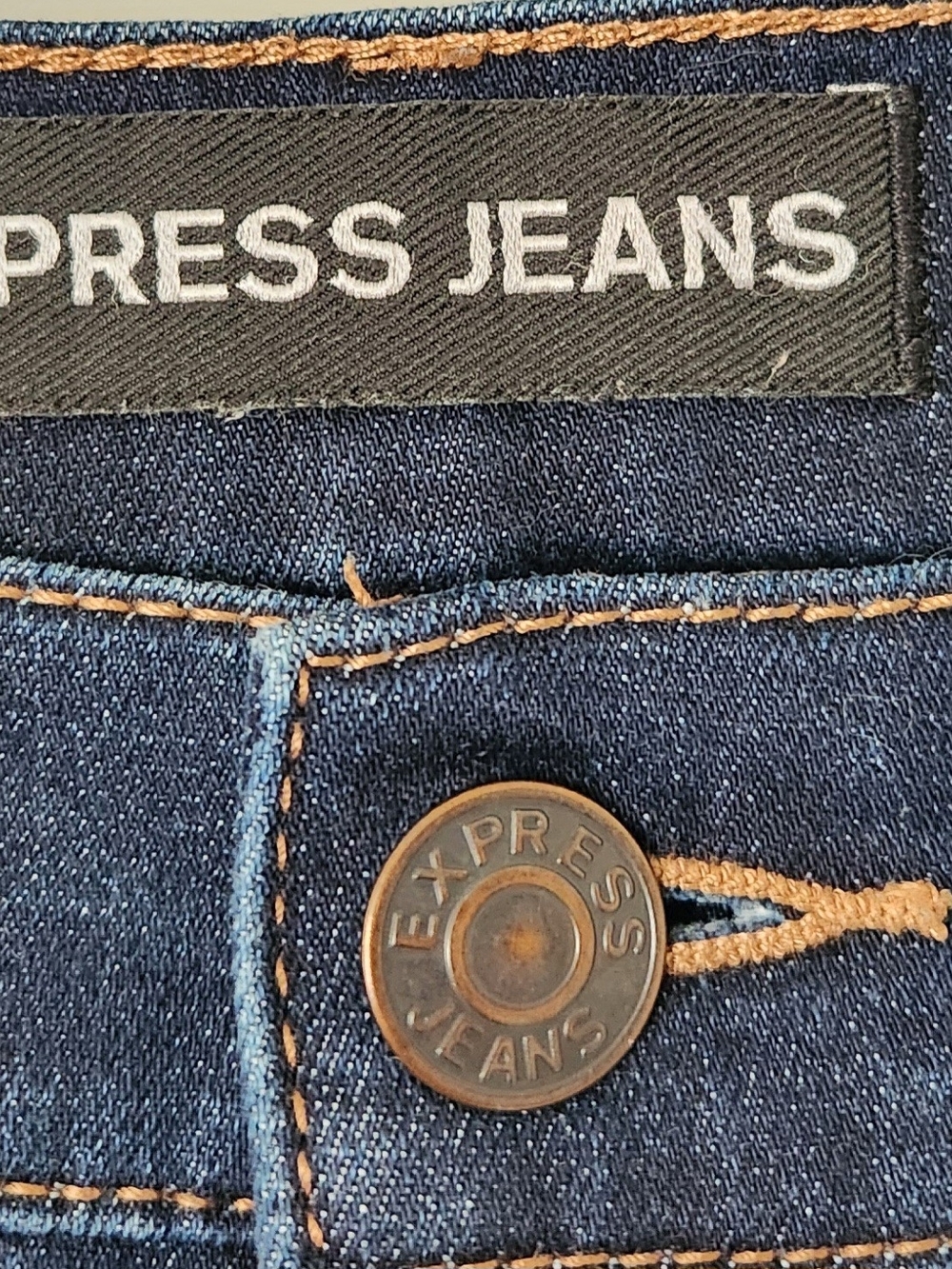 Express Skinny Jean - Picture 5 of 6
